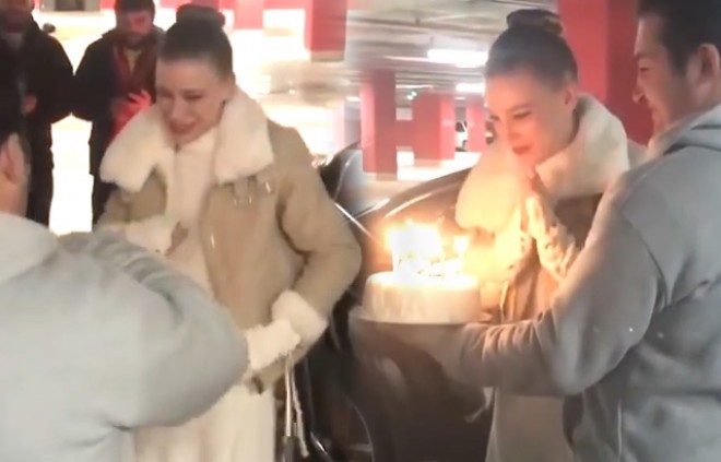 Serenay duyğusal an yaşadı