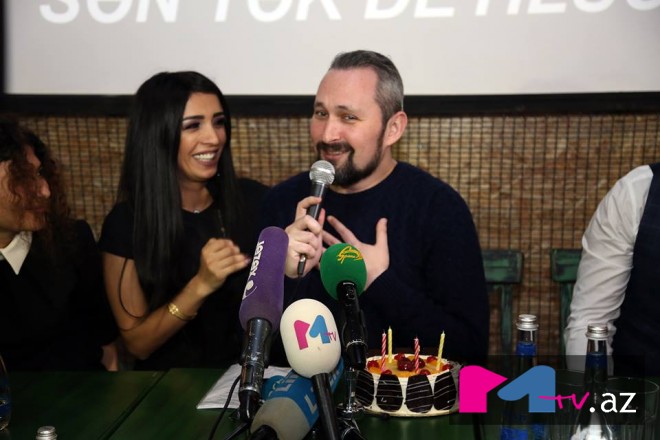 Rəqqasə Renka “Sən tək deyilsən” adlı sosial çarxını təqdim edib – foto+video