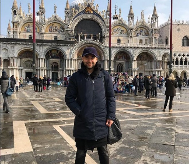 Azad Şabanovun İtaliyadakı klip çəkilişlərindən foto