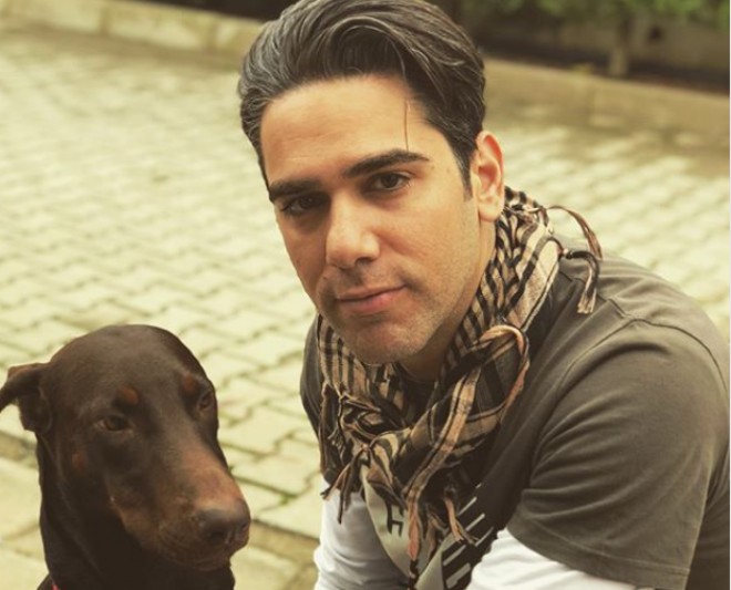 Aktyorun pozitiv&nbsp;fotosu