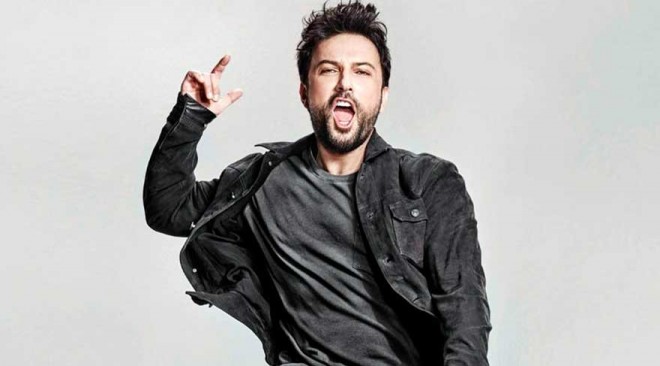 Tarkan “Çok ağladım” oxudu- video