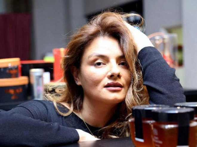 Kamilə Babayeva ərini hamıya göstərdi