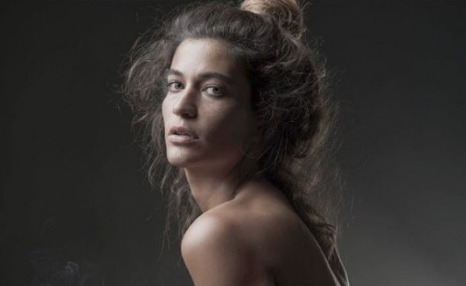 Aktrisadan cazibədar foto