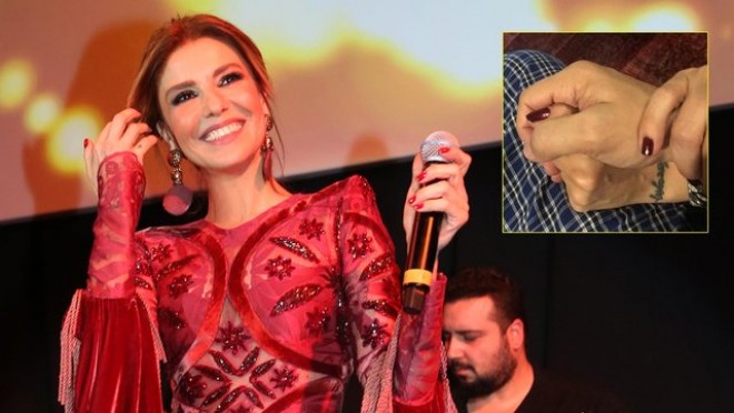 Müğənni yeni sevgilisi ilə şəklini paylaşdı