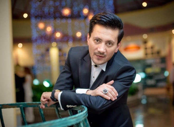 Sərxan Kərəmoğlu: “Adamın üzünə durar, arxadan vurar...”