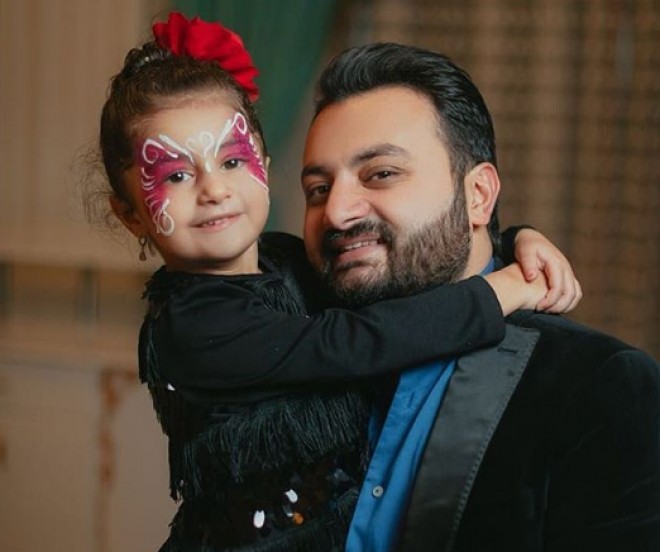 Nazimdən böyük etiraf: “Yolumu azmamağım üçün daim işıqlandırırlar”