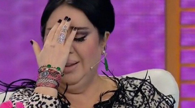 Nur Yerlitaş tanınmaz hala düşdü