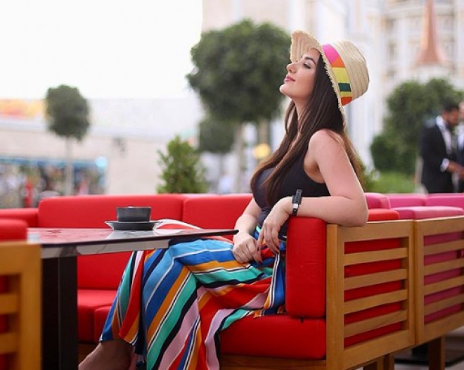 Günelin qızı ilə yeni şəkilləri