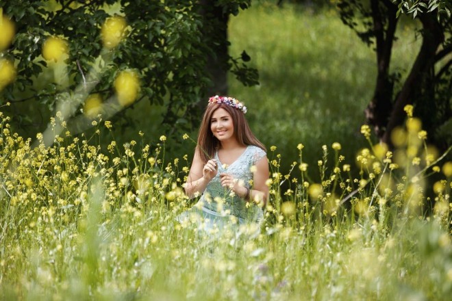 Elnarə “İki dost”una klip çəkdirdi