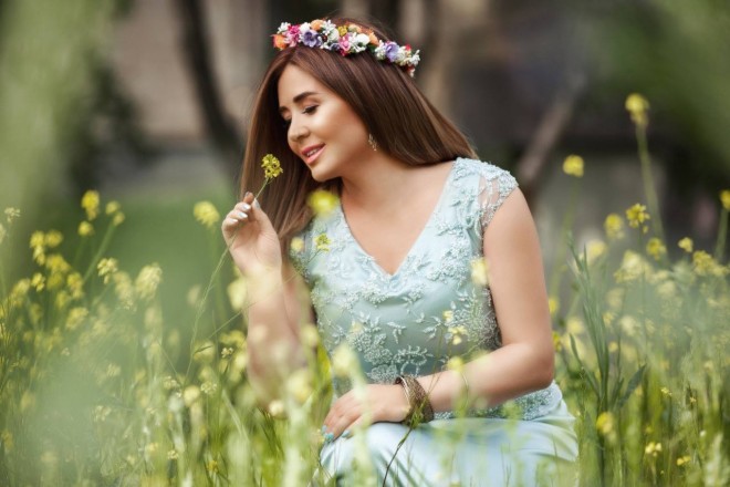 Elnarə “Meşə pərisi” oldu – fotosessiya