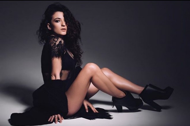 Dilarə dəniz kənarında -&nbsp;fotosessiya