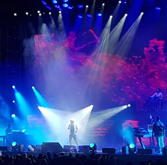 “Aman ayrılıq” mahnısı alqışlarla qarşılandı -&nbsp;Kənan Doğulunun Bakı konsertindən reportaj