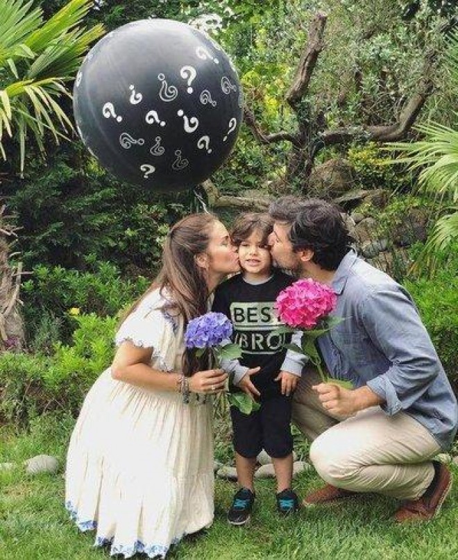 Aktrisa ikinci övladını dünyaya gətirəcək