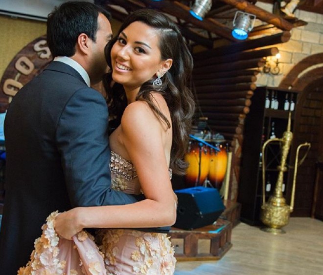 “Eurovision 2010” təmsilçisinin evliliyinin 5 ili tamamlandı