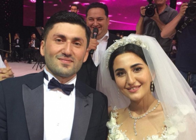 “Bakılı oğlanlar”dan kapitanlarının qızına toy sürprizi - foto+video