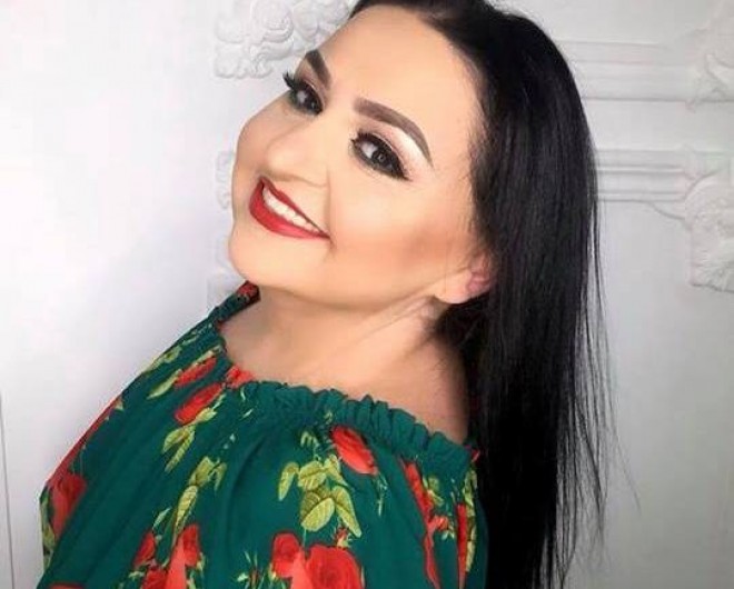 "Toppuş bacı" ailə fotosunu paylaşdı