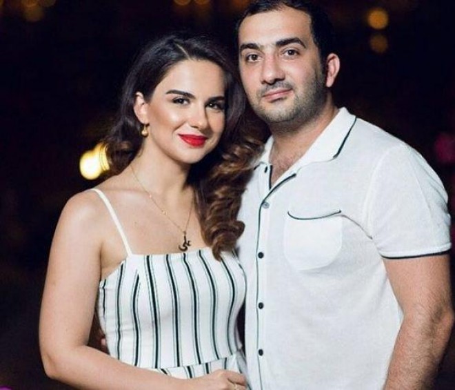 “Bozbash Şirin"in həyat yoldaşı ilə yeni fotosu