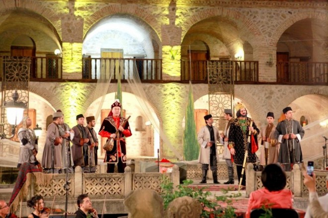 Opera və Balet Teatrının Şəki səfəri - foto