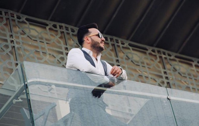 Elvin Abdullayev yeni mahnısını təqdim edib - video