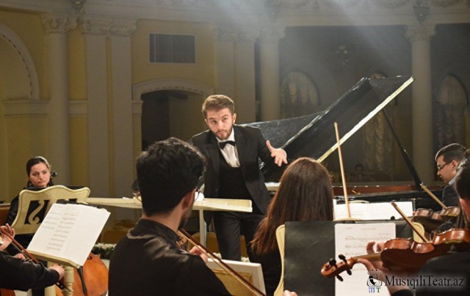 Orxan Həşimov Bişkekdə dirijorluq etdi - foto