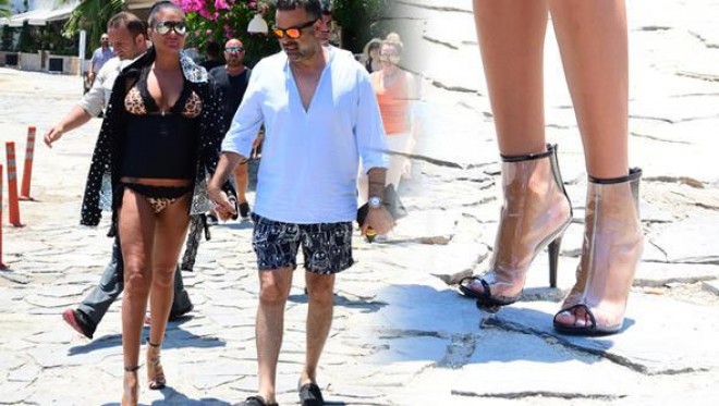 Türkiyənin ən varlı qadını istirahətdə - foto