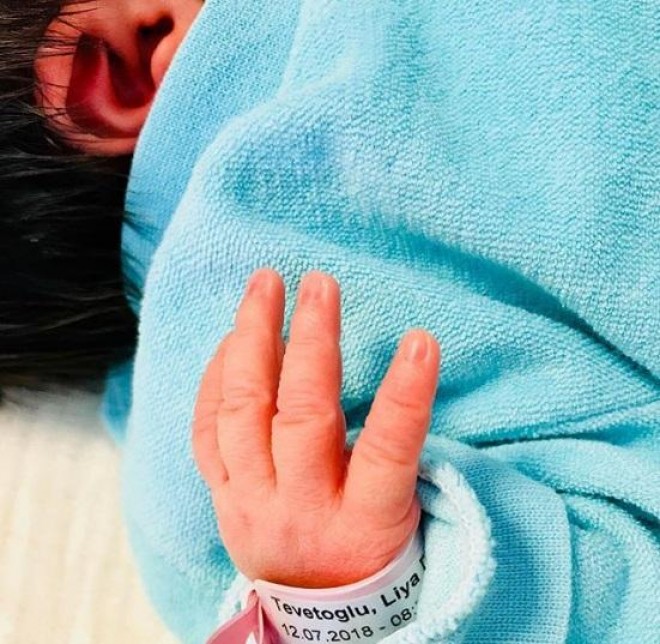 Tarkanın Lidya adlı qızı dünyaya gəlib - foto