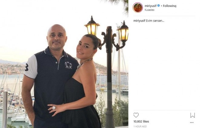 Əməkdar Artist xanımı ilə birgə - foto