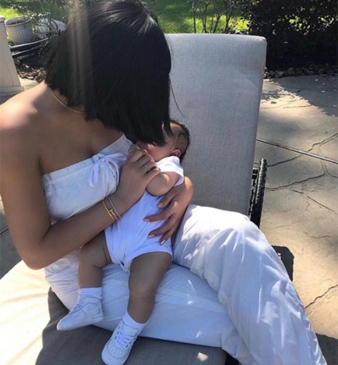 Model qızının ayaqqabılarına 22 min dollar xərclədi&nbsp;