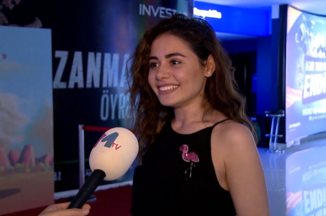 Məşhurluq uğrunda addımlayan Samirə Əfəndi yeni ulduzu parlayan ifaçılardan danışdı 