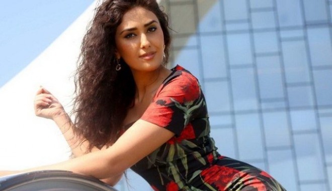 Pərvin Abıyeva azərbaycanlı kişilərə üstünlük verir