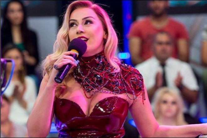 "Oriyental rəqsi bacarıram" -&nbsp;Roza Zərgərli göbək rəqsinin özəlliklərindən danışdı