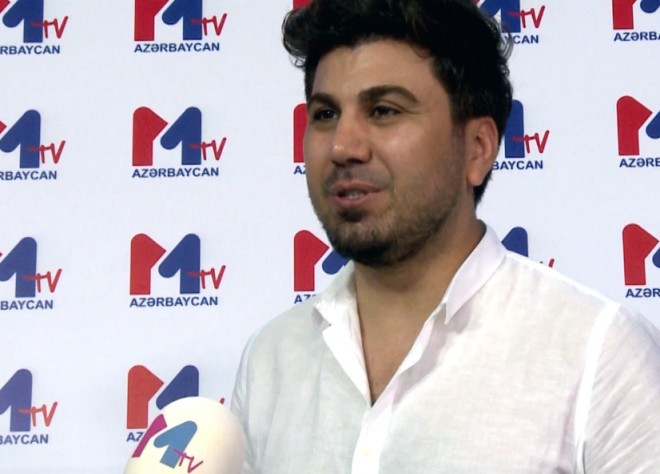 Yeni klipində rejissorluq edən Ceyhun Qala: "Müğənnilərin məsuliyyəti artıb"