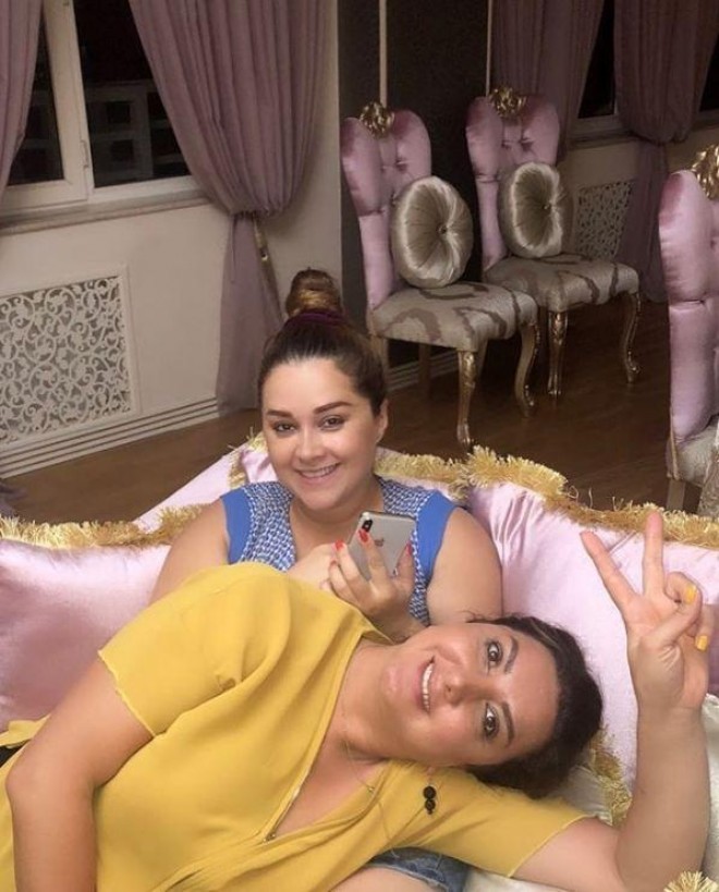 Xatirə İslam yeni evə köçüb - foto