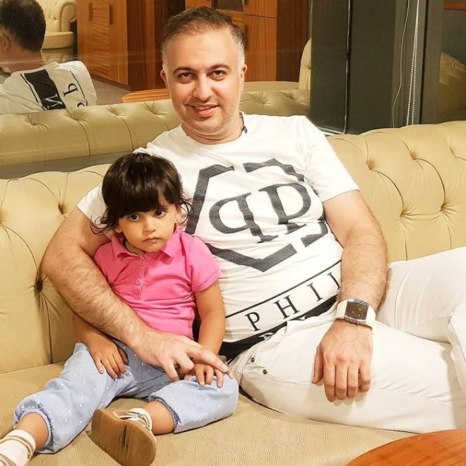 Klarnet ifaçısı qızını göstərdi