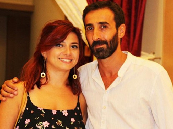 Aktyorun xanımı açıq-saçıq səhnələrlə bağlı ərinə qadağa qoydu