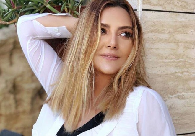 Zülfiyyə Xanbabayeva bayağı mahnılardan danışdı&nbsp;