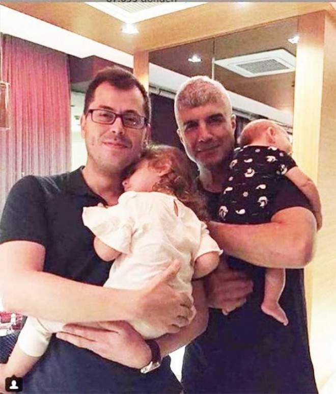 Özcan Denizin 4 aylıq oğlu ilə şəkli