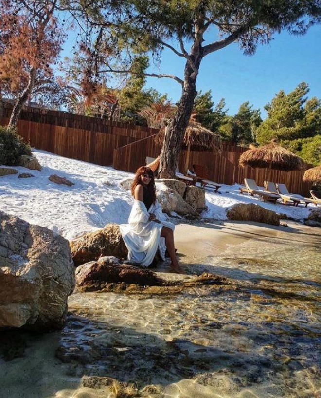 Günay İbrahimli Bodrumda dincəlir - foto