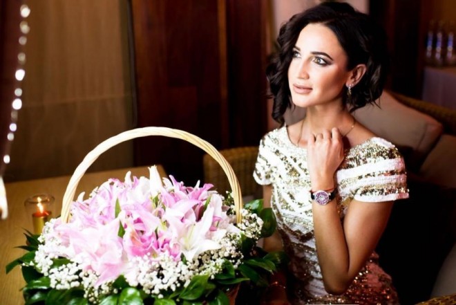 Olqa Buzova heyranlarını təəccübləndirdi - foto