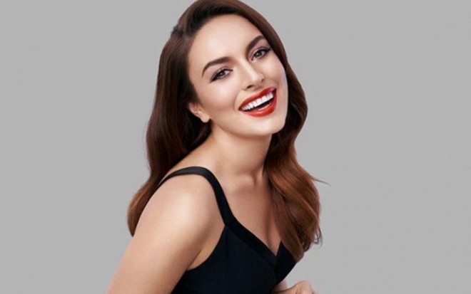 Aktrisanın bikinili fotosu