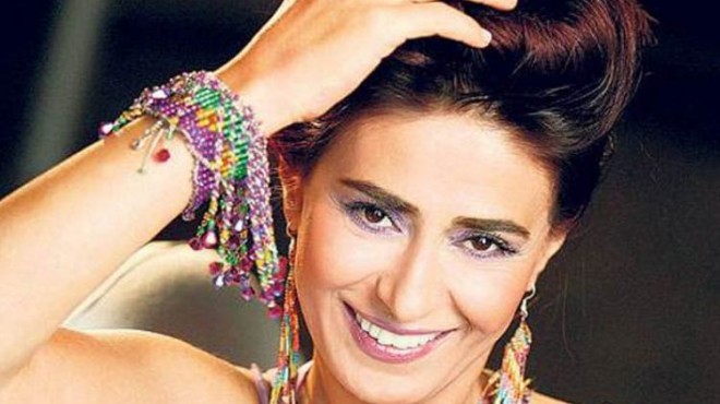 Yıldız Tilbenin konsertində dava düşdü - video