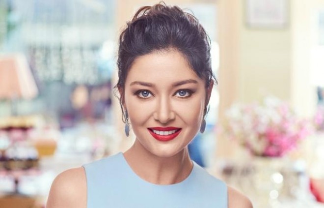 Aktrisanın mağazasını əlindən aldılar