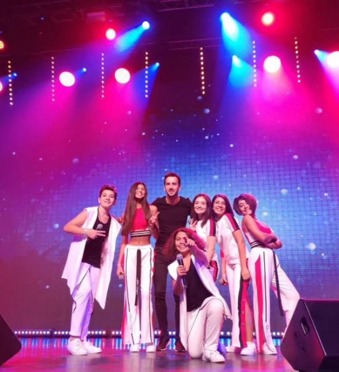 Azərbaycan uşaq vokal müsabiqəsində - foto