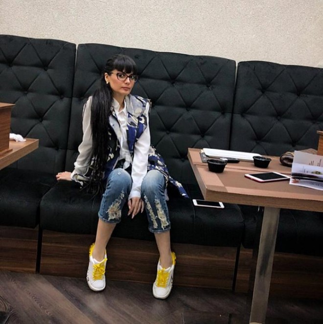 Natavan Həbibi saçlarını qaynaq etdi