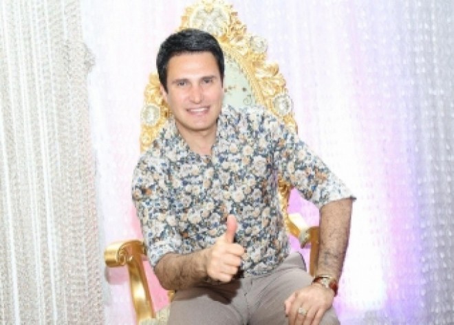 Nadir Qafarzadə onu təhqir edənlərə sərt cavab verdi