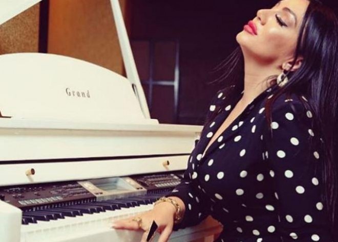 Lətifə Soyuöz “Eşq” mahnısını təqdim etdi - video