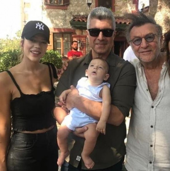 Özcan Dənizə həyat yoldaşından sürpriz&nbsp;