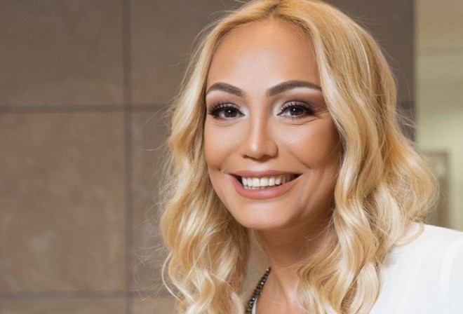 Nura Suri rejissorlara müraciət etdi