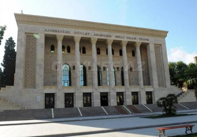 Teatr mövsümü “Qarabağnamə” ilə açdı