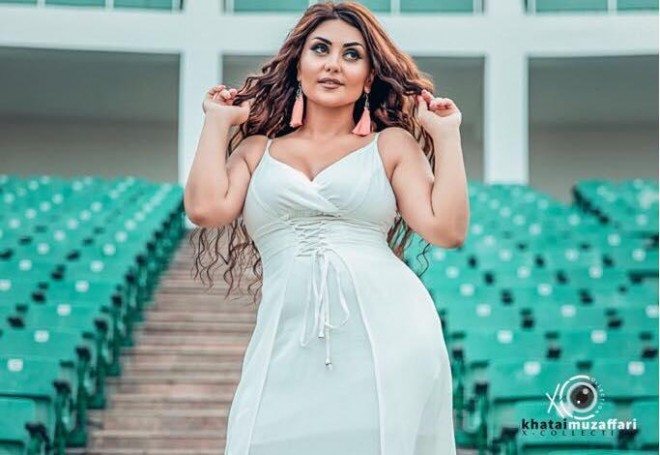 Şəbnəm Tovuzlu səhnəyə motosikletlə çıxdı - video